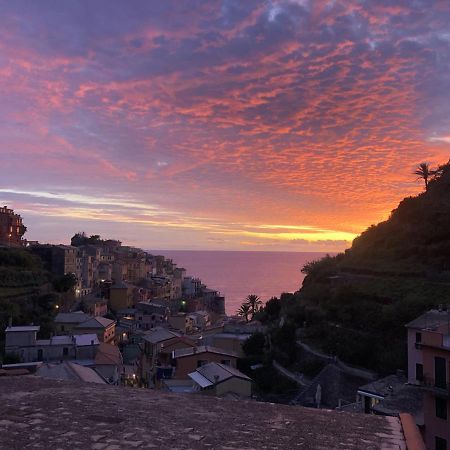 La Casa Del Gallerista Manarola Exterior foto